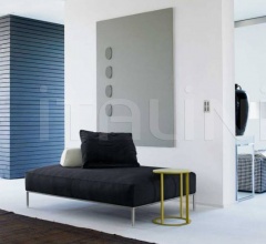 Столик Frank фабрика B&B Italia