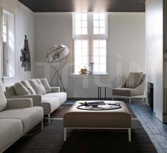 Столик Frank фабрика B&B Italia