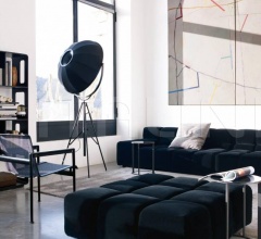 Столик Frank фабрика B&B Italia