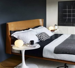 Столик Awa фабрика B&B Italia