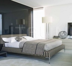 Кровать Charles фабрика B&B Italia