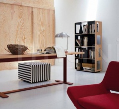 Книжный стеллаж Arne фабрика B&B Italia