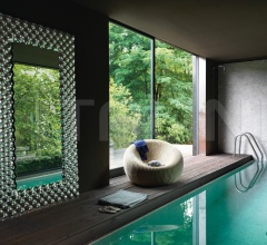 Настенное зеркало pop Настенное зеркало pop фабрика Fiam