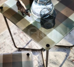 Журнальный столик pixel фабрика Fiam