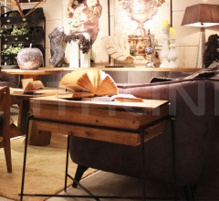 Столик DB004555 Столик DB004555 фабрика Dialma Brown