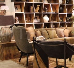 Столик DB004505 Столик DB004505 фабрика Dialma Brown