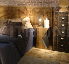 Столик DB004457 Столик DB004457 фабрика Dialma Brown