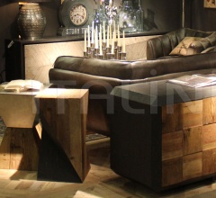 Столик DB004420 Столик DB004420 фабрика Dialma Brown