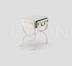 Столик DB003130 Столик DB003130 фабрика Dialma Brown