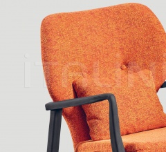 Кресло DB004720 Кресло DB004720 фабрика Dialma Brown