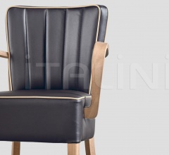 Стул с подлокотником DB004100 Стул с подлокотником DB004100 фабрика Dialma Brown