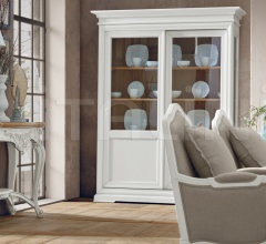 Витрина DB004588 Витрина DB004588 фабрика Dialma Brown