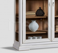 Витрина DB004590 Витрина DB004590 фабрика Dialma Brown