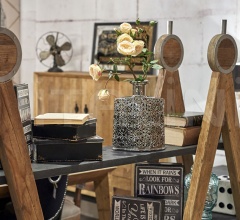 Ваза DB004978 фабрика Dialma Brown