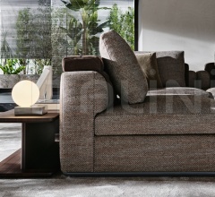 Журнальный столик Hugo фабрика Molteni & C