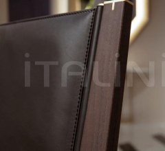 Стул с подлокотником Empire chair Стул с подлокотником Empire chair фабрика Paolo Castelli