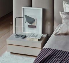 Настольная лампа Velum Настольная лампа Velum фабрика Fendi Casa
