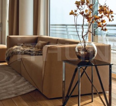 Столик Diagonal Столик Diagonal фабрика Fendi Casa