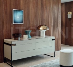 Настольная лампа Roxie Настольная лампа Roxie фабрика Fendi Casa