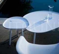 Кофейный столик 654 Ninfea фабрика Zanotta