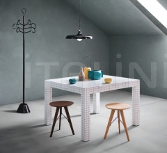 Стол обеденный 2600 Quaderna фабрика Zanotta