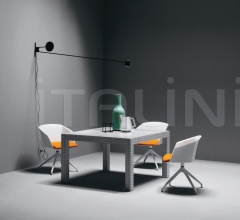 Стол обеденный 2600 Quaderna фабрика Zanotta