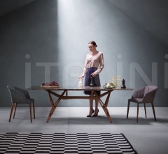 Стол обеденный 2320 Reale фабрика Zanotta