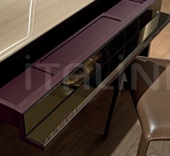 Туалетный столик Rawdon Туалетный столик Rawdon фабрика IPE Cavalli (Visionnaire)