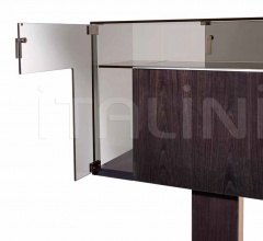 Бар Gaius фабрика IPE Cavalli (Visionnaire)