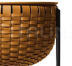 Кофейный столик Cestlavie Кофейный столик Cestlavie фабрика Poltrona Frau