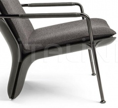 Кресло Arabesque фабрика Poltrona Frau