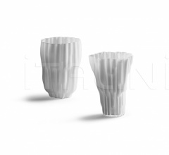 Ваза Gli Oggetti Marianne Ваза Gli Oggetti Marianne фабрика Poltrona Frau