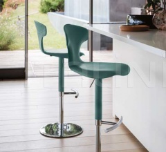 Барный стул Montera Барный стул Montera фабрика Poltrona Frau