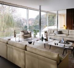 Журнальный столик Fiorile Журнальный столик Fiorile фабрика Poltrona Frau