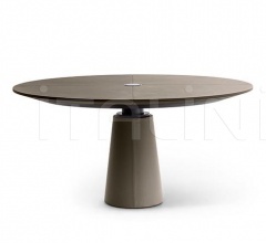 Итальянские Столы для конференц зала - Стол Mesa Due Meeting Table фабрика Poltrona Frau