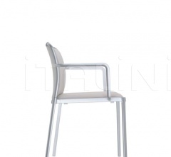 Стул с подлокотниками Audrey Soft Стул с подлокотниками Audrey Soft фабрика Kartell