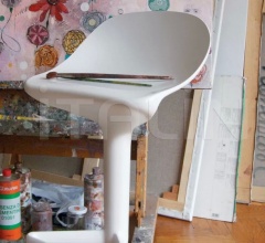 Барный стул Spoon фабрика Kartell
