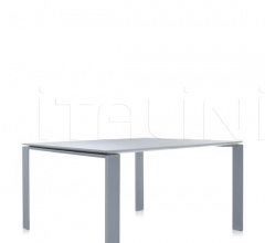 Стол обеденный Four Стол обеденный Four фабрика Kartell