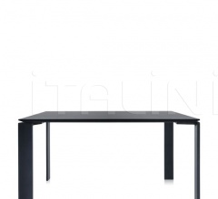 Стол обеденный Four Стол обеденный Four фабрика Kartell