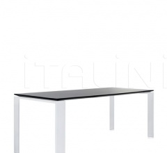 Стол обеденный Four Стол обеденный Four фабрика Kartell