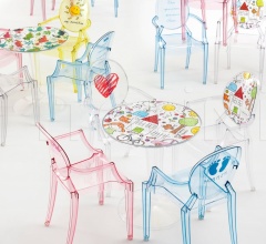 Столик TipTop Kids фабрика Kartell