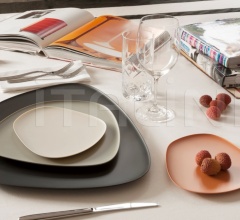 Поднос Namaste фабрика Kartell