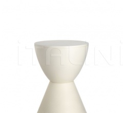 Столик Prince Aha фабрика Kartell