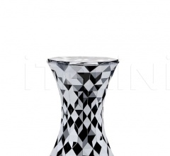 Итальянские Гостиная - Столик Stone Итальянские Гостиная - Столик Stone фабрика Kartell