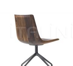 Стул MATERIA фабрика Riva 1920