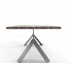 Стол обеденный JUMP фабрика Riva 1920
