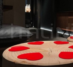 Табурет HEARTS-SHOOTER фабрика Riva 1920