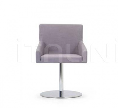 Стул с подлокотником KELLY LARGE B 01 Стул с подлокотником KELLY LARGE B 01 фабрика Domingo Salotti