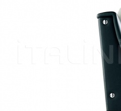 Кресло Dezza фабрика Poltrona Frau