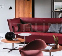 Кофейный столик Bob Кофейный столик Bob фабрика Poltrona Frau